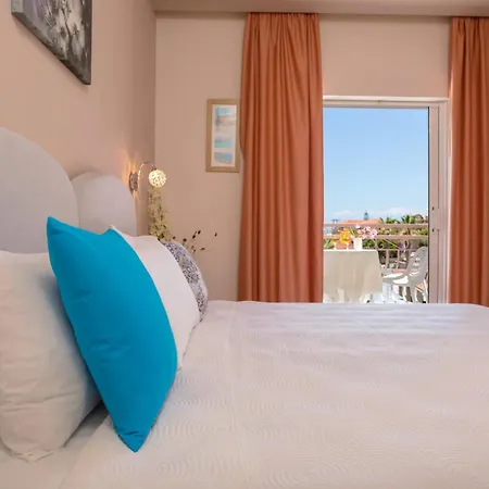 Mary Elen Boutique 4* أرغاسي